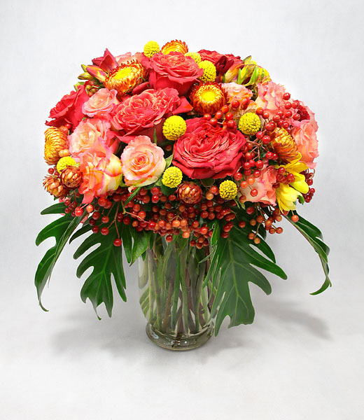 orange roses bouquet in a vase